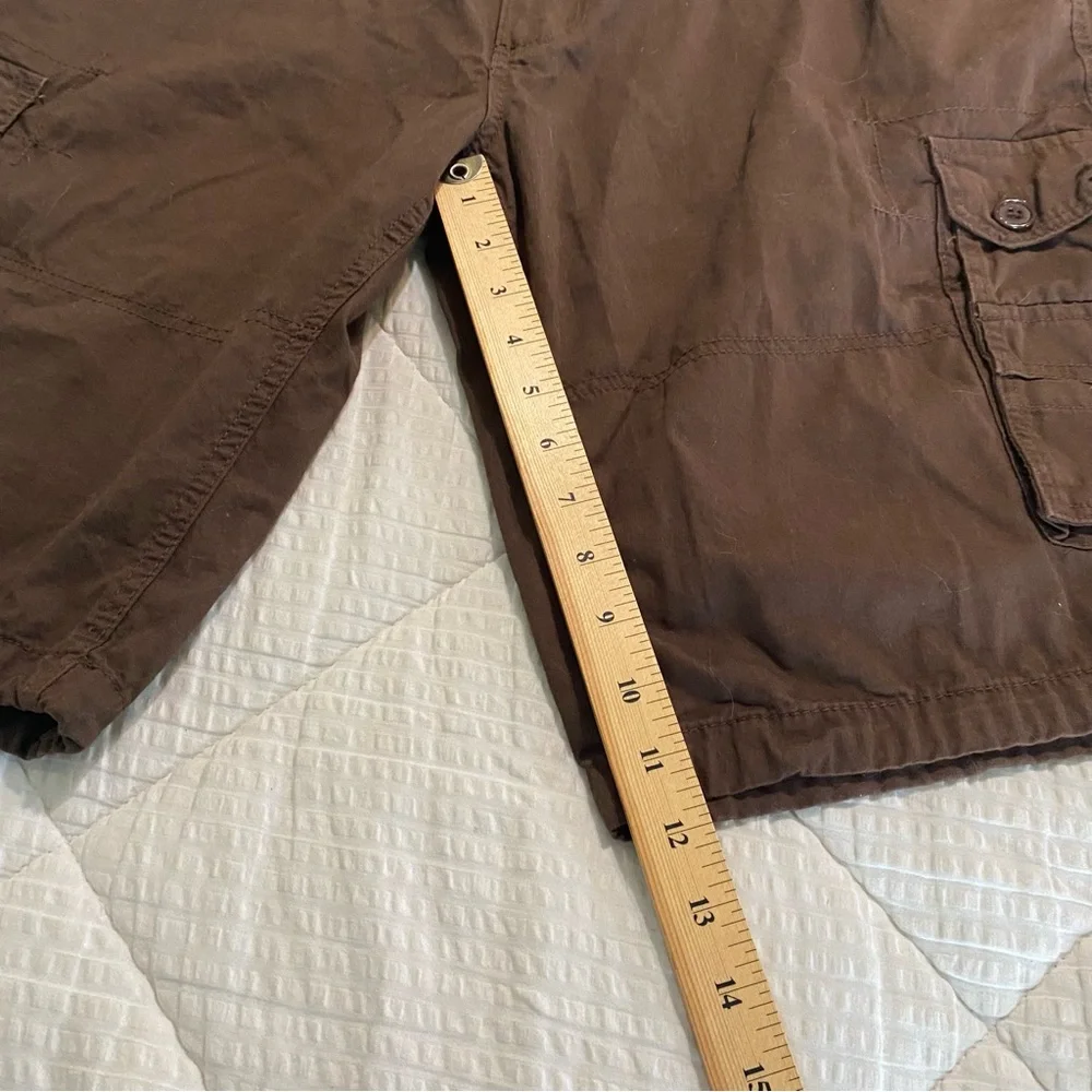Men's PJ Mark Vintage cotton cargo shorts. Size 38 Chocolate Brown